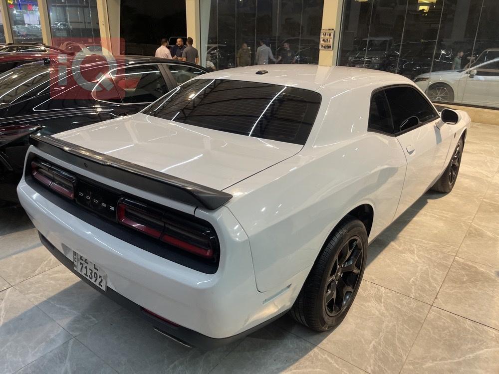 Dodge Challenger